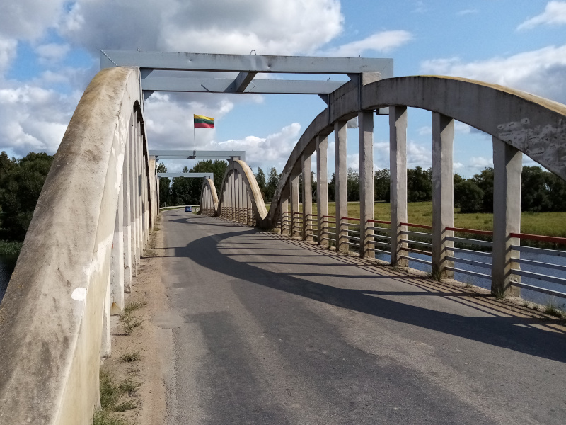Ustukių tiltas